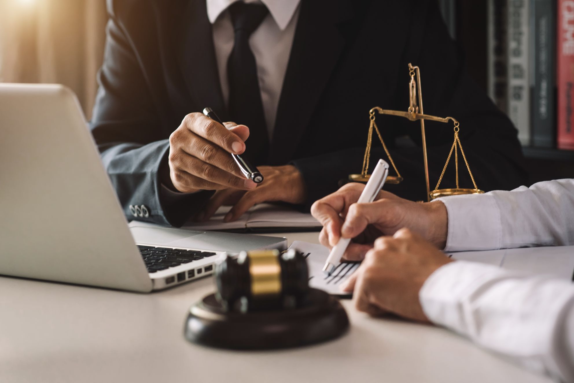 Van uurtarief naar value billing. AI hertekent prijszetting in de advocatuur.