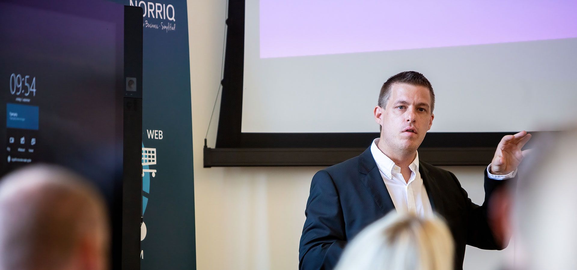Sådan vælger du B2B webshop-løsning til din forretning - NORRIQ