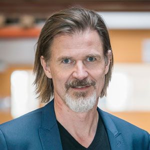Leo Hansen - CFO - Aurion
