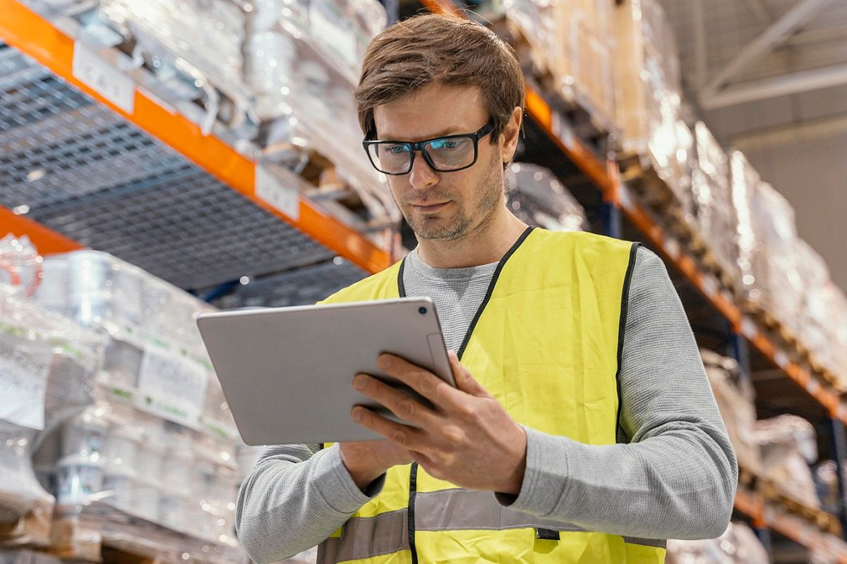 7 grunde til at koble en B2B-webshop/sælgerportal til jeres Business Central - NORRIQ